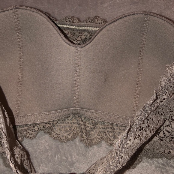 Auden lace strapless bra - Picture 3 of 5